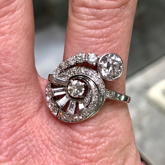 Antique Platinum 3.5 Carat Genuine Diamond Art Deco Ring - Picture 6 of 8